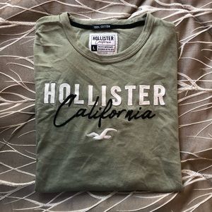 Men's Hollister T-shirt